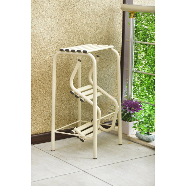 LADDER WITH FOLDING STOOL